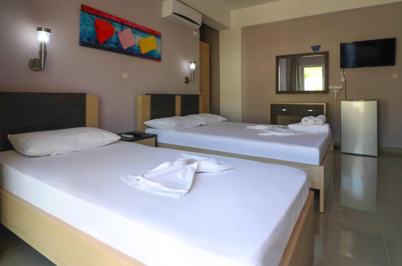 Hotel Potami Beach - Mondi Goro Хімара Екстер'єр фото