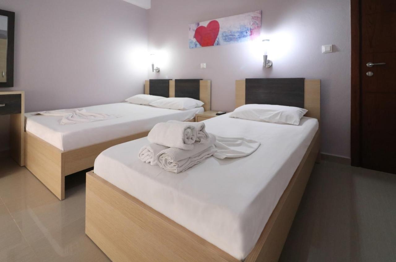 Hotel Potami Beach - Mondi Goro Хімара Екстер'єр фото