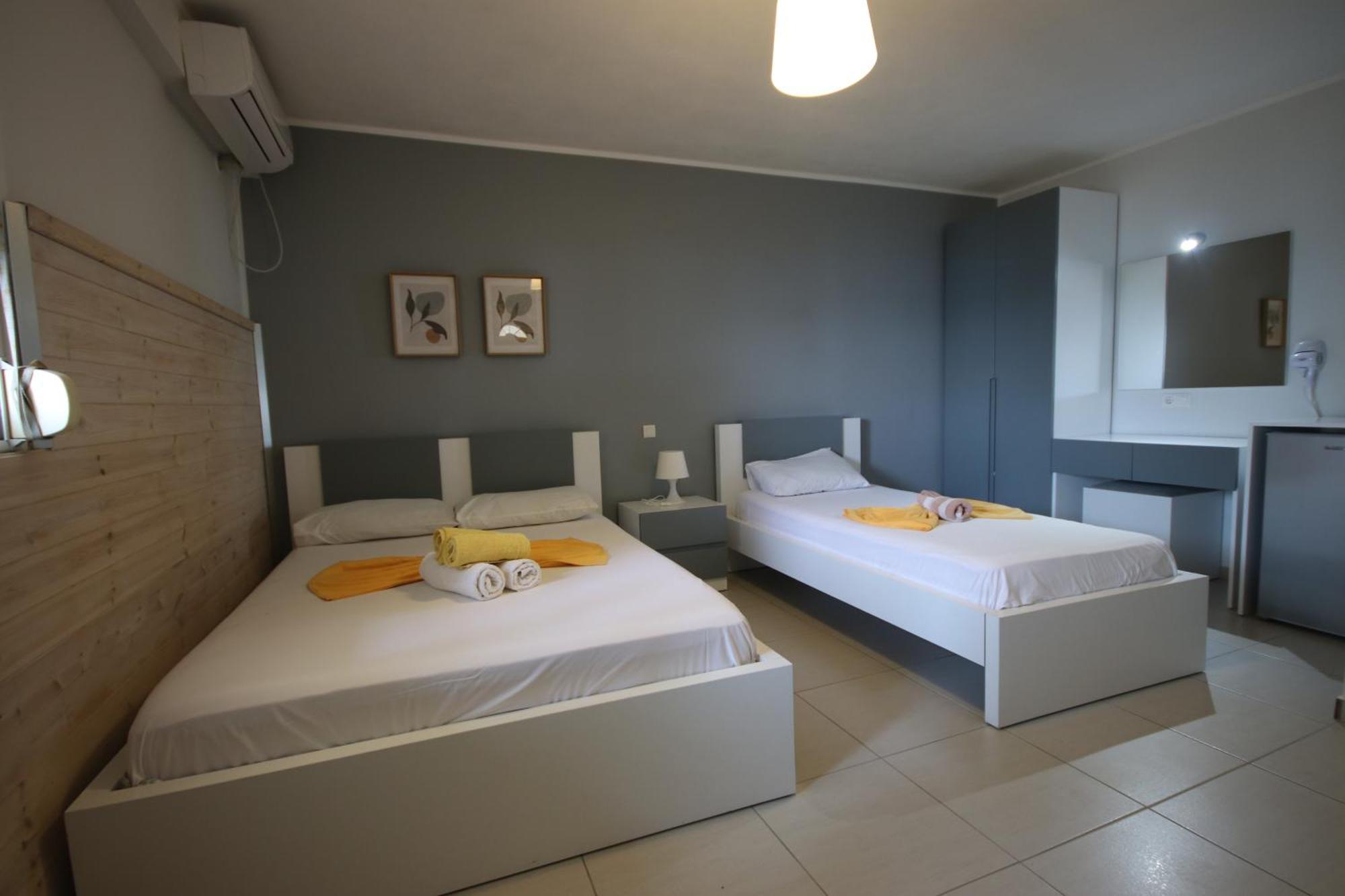 Hotel Potami Beach - Mondi Goro Хімара Екстер'єр фото